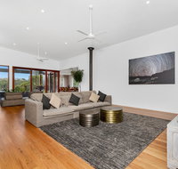 Sienna Rose - New Castle Holiday