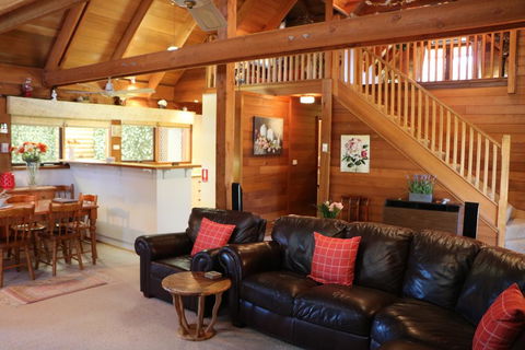 Silverpoint Accommodation - New Castle Holiday 2