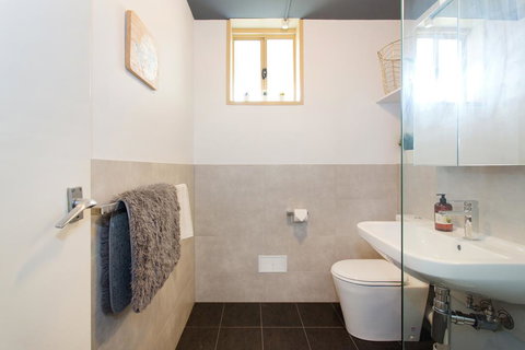 Simply Central - Fremantle CBD - New Castle Holiday 1