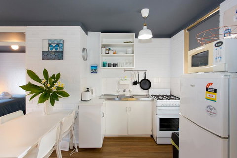 Simply Central - Fremantle CBD - New Castle Holiday 3