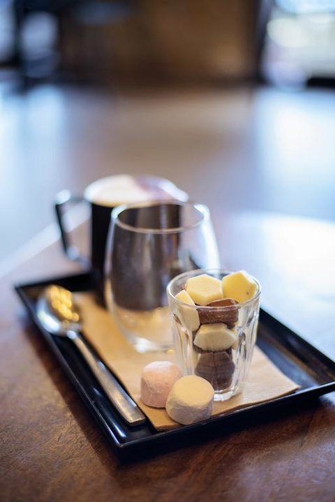 Six Degrees Motel - New Castle Holiday 3