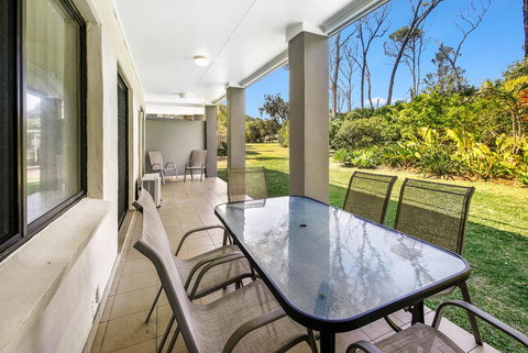 Smugglers On The Beach - New Castle Holiday 1