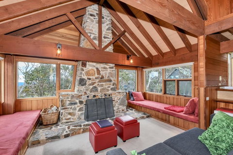 Snowgoose - New Castle Holiday 3