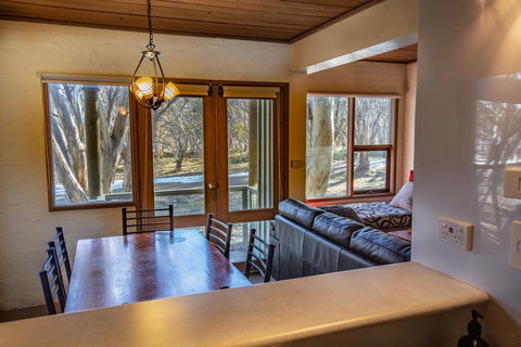 Snowgums 07 - New Castle Holiday 2