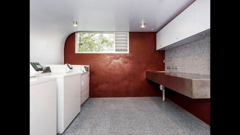 Soho Chic Apartment - New Castle Holiday 1