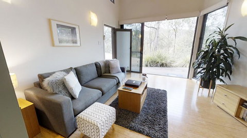 Somewhere Unique - New Castle Holiday 0