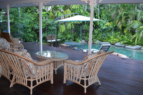 South Pacific Bed & Breakfast - New Castle Holiday 0