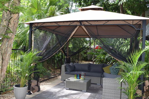 South Pacific Bed & Breakfast - New Castle Holiday 2