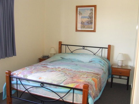 South Pacific, Unit 2/13-15 Shoal Bay Road - New Castle Holiday 1