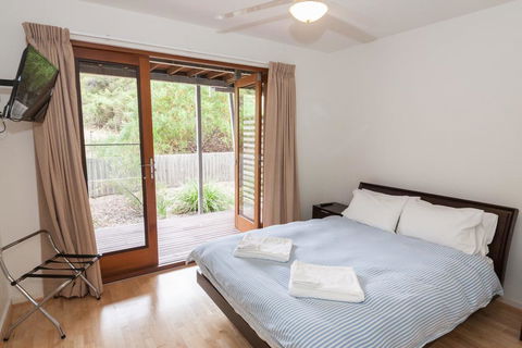 South Shores Trevally Villa 41 - South Shores Normanville - New Castle Holiday 3