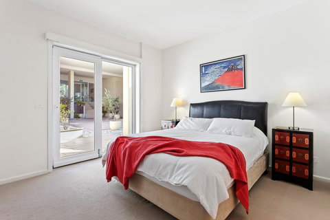 Southbound@theWharf - New Castle Holiday 3