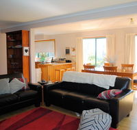 Spacious and central to CBD - New Castle Holiday