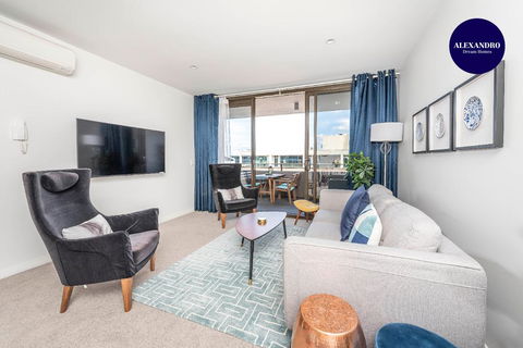 SPACIOUS BRAND NEW // 1BR // IN GORGEOUS BARTON - New Castle Holiday 0