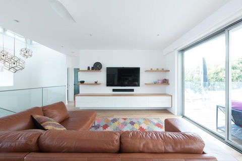 Spectacular Bilgola Beachhouse - New Castle Holiday 1