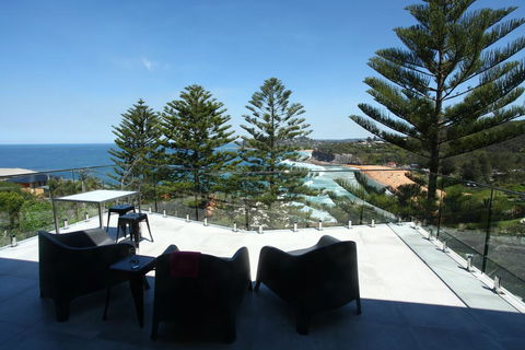 Spectacular Bilgola Beachhouse - New Castle Holiday 0