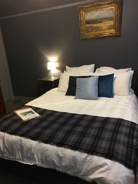 Springmead B&B - New Castle Holiday 1