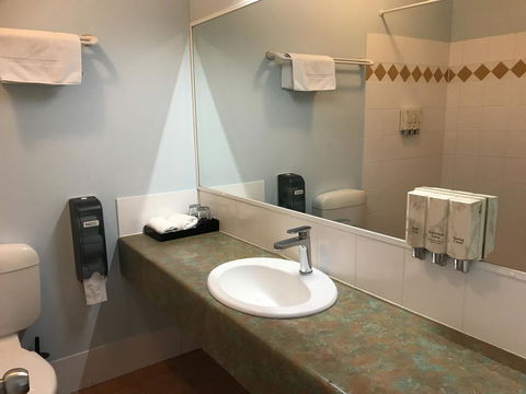 Springwood Motor Inn - New Castle Holiday 2