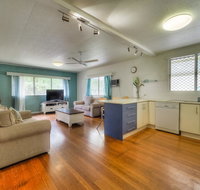 Starfish Shack by the Sea - New Castle Holiday