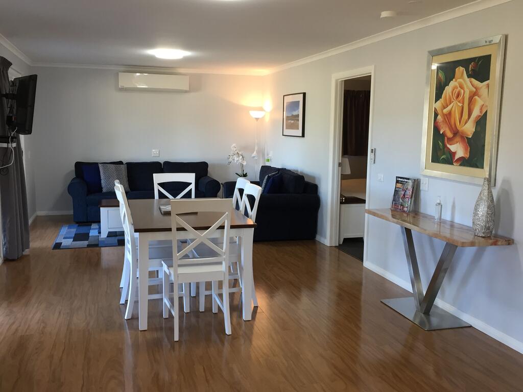 Broke NSW New Castle Holiday