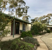 Stawell Holiday Cottages - New Castle Holiday