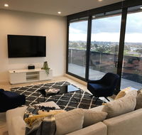 StayCentral Essendon Escape Sub-penthouse - New Castle Holiday
