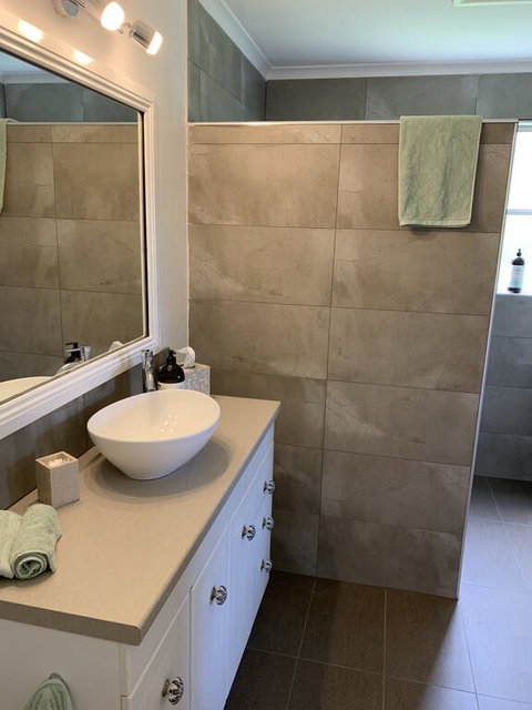 Stephanies Country Cottages - New Castle Holiday 2