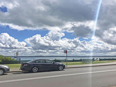 Stillwater', 25 Victoria Parade - Large Cottage Across From The Water Sleeping 13 - New Castle Holiday 0