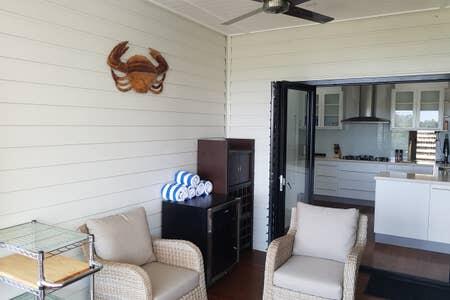 Stonehaven With Private Pool - New Castle Holiday 1