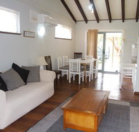 Stouty's at Hat Head - New Castle Holiday