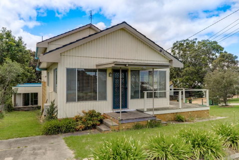 Stradbroke - New Castle Holiday 1