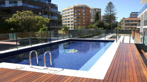 Strand Beachside 303 - New Castle Holiday 3