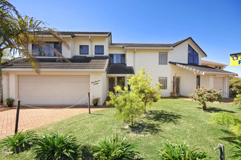 Strathmore Lodge - New Castle Holiday 0