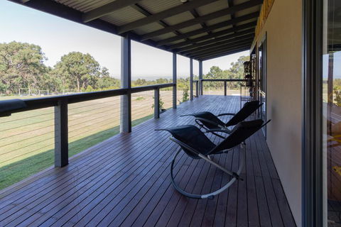 Studio 165 Hidden Gem On 50 Acres With Bay Views - New Castle Holiday 0