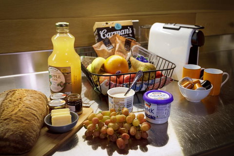 Studio 367 - New Castle Holiday 2