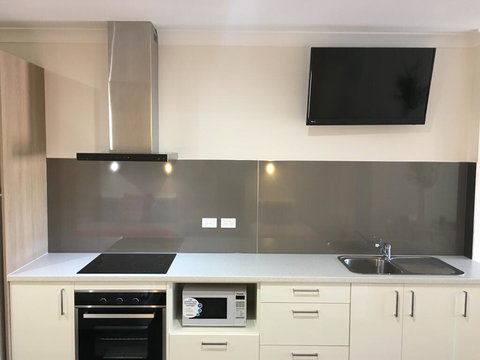 Sturt Motel - New Castle Holiday 1