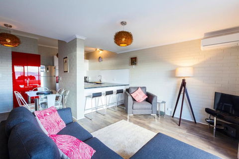 Summit 11 - Fabulous Views And Location - New Castle Holiday 1