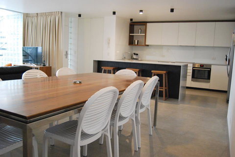 Sundeck Gardens - New Castle Holiday 2