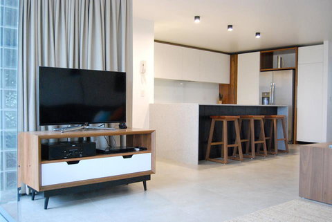 Sundeck Gardens - New Castle Holiday 0