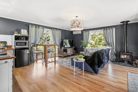 SUNNYDELL - New Castle Holiday 2