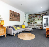 SUNSET BEACH SHACK on SURF - New Castle Holiday