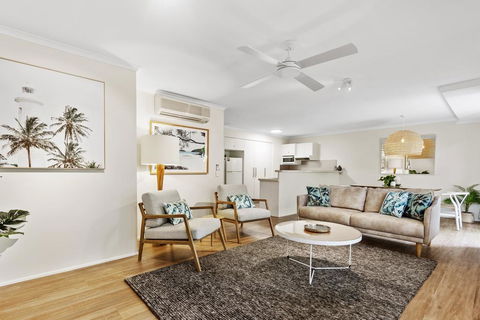 Sunset Cove Noosa - New Castle Holiday 0