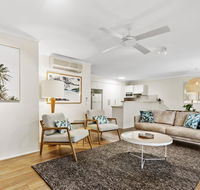 Sunset Cove Noosa - New Castle Holiday