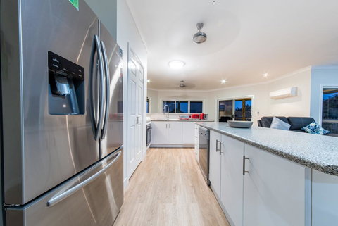 Sunset Escape - New Castle Holiday 1