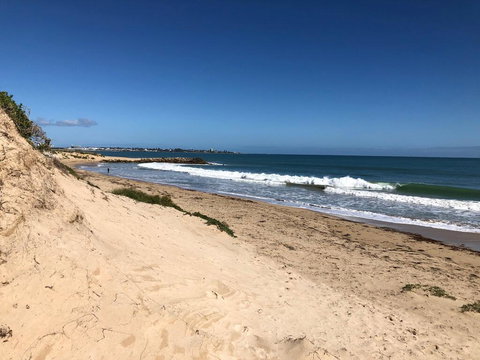 Surf And Sun In Silver Sands - New Castle Holiday 1