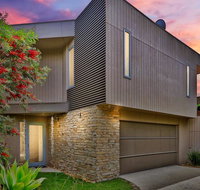 SURF Side SECRET INVERLOCH - New Castle Holiday