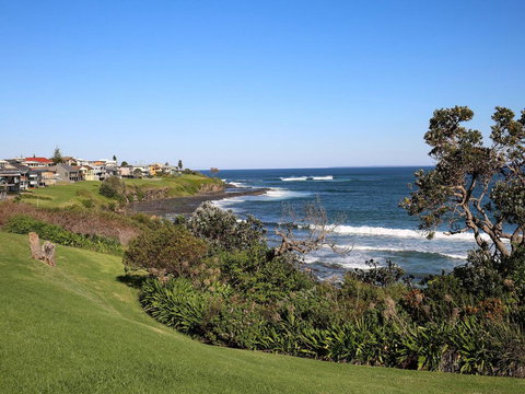 Surfrider - New Castle Holiday 2