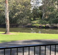 Surfrider Caravan Park - New Castle Holiday