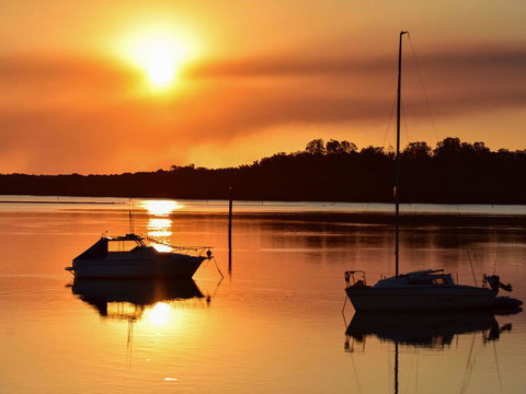 Surfs Up - New Castle Holiday 3