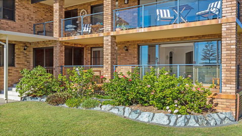 Surfspray 2 - Pebbly Beach - New Castle Holiday 1