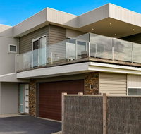 Swan Bay Views - New Castle Holiday